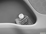 Cup holder prop (tertiary) photo